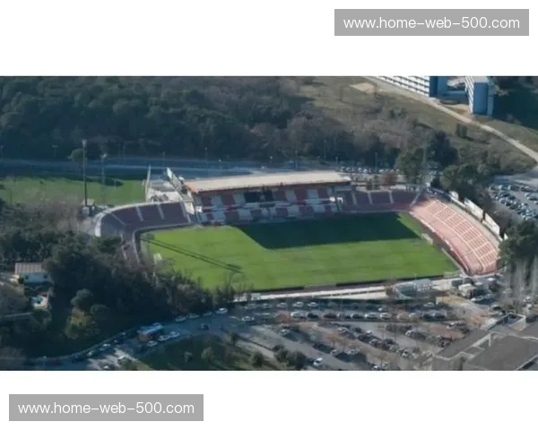 赫罗纳防守漏洞明显 30分保级线尚未安全 赫罗纳防守漏洞明显 30分保级线尚未安全